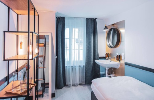 Niederdorf Hotel | Pop Up Hotel Krone Zürich