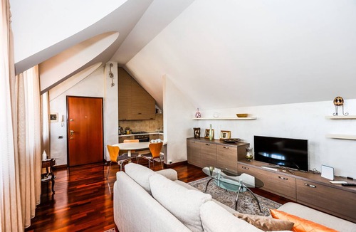 Legnano Apartment | Prestigious 70sqm near Milan/Rho fiera/Airport