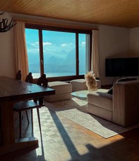 Aeschlen ob Gunten Ski Chalet | Private Chalet with Pool, Lake & Mountain Views