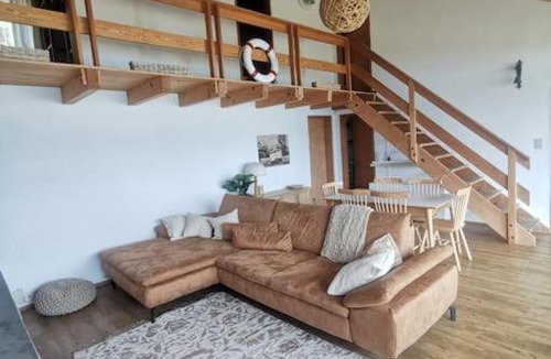 Einigen House | Private Lake Escape on Thunersee Direct Water Access