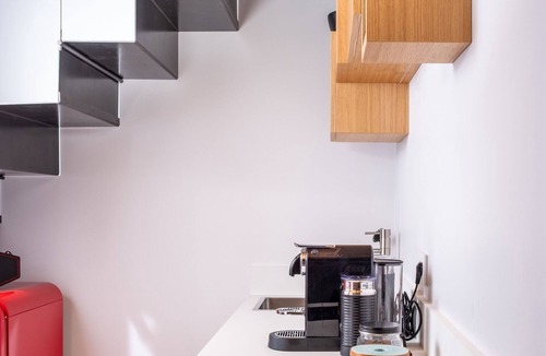 Chiavenna Apartment | Quadro - sophisticated maisonette in the BOTTONERA casa vacanza with sun terrace