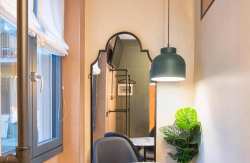 Ponte Seveso Apartment | Rainbow Colorful Studio by Central Station