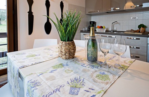 Montioni Villa | Regarda - Villa Valesana in Lazise, 3 bedrooms, 2 bathrooms, garden