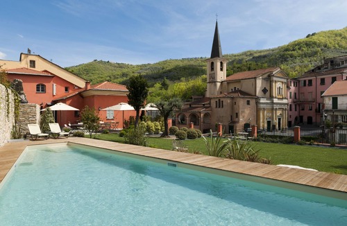 Borgomaro Hotel | Relais Del Maro