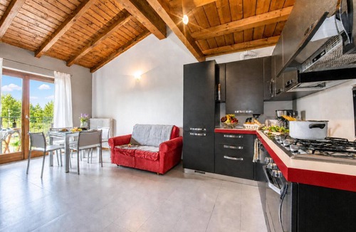 Sasso Moro Apartment | Relax al Moro Apt with Pool, Leggiuno, Italy