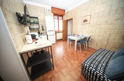 Ispra Apartment | Relaxing by the Lake