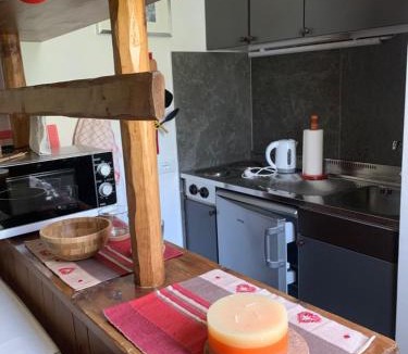 Cervinia Apartment | renovated studio ski in ski out, CIR 1255