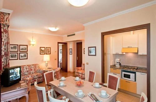 Baveno Apartment | Residence Carl & Do - Baveno Two-room Apt. 2/3 Pax Sofa Bed Mountain Side