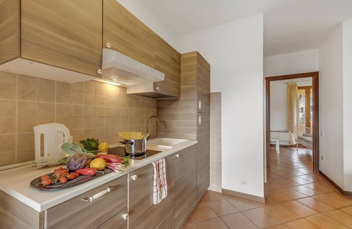 Sensole Apartment | Residence La Perla - Apt 33, Monte Isola, Italy