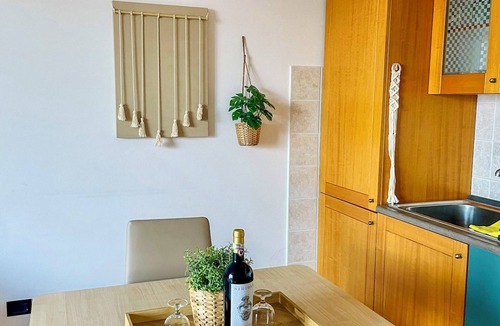 Germignaga Apartment | Residenz Ai Ronchi: Appartamento Blu by Lago Reisen