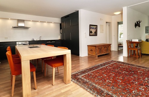 Sils-Maria Apartment | Residenza Alpenrose 19 – Stylish flat with 2 terraces & panoramic views