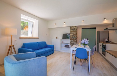 Levo Apartment | Residenza Luna No. B 7 by Lago Reisen