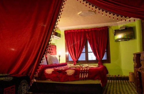 Layoun House | Riad Baba