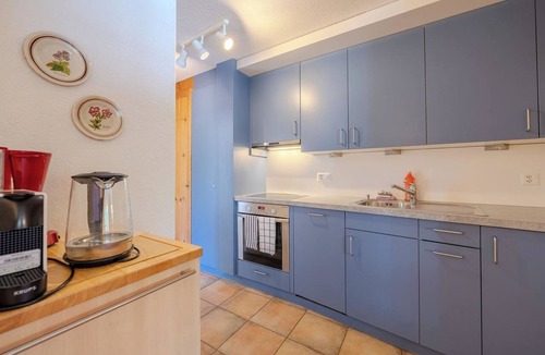Arosa Apartment | Rothornblick 52 by Arosa Vacations Appartement/Fewo, Dusche oder Bad, WC, 1 Schl by Interhome