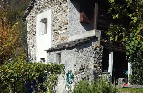 Maggia House | Rustico Pult