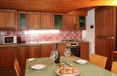 Chiesa in Valmalenco Apartment | SassoMalenco apartment a stone's throw from the lifts and the center