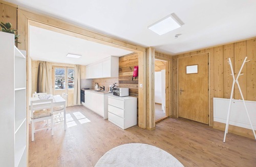 Randa House | Scenic Mountain Views Apartment near Zermatt
