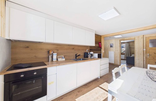 Randa House | Scenic Mountain Views Apartment near Zermatt