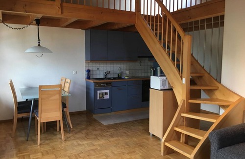 Ringgenberg Apartment | Schwizi's Holiday Apartments Appartement/Fewo, Dusche, WC, 2 Schlafräume No. 07 by Interhome