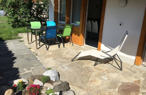 Ringgenberg Apartment | Schwizi's Holiday Apartments Appartement/Fewo, Dusche, WC, 2 Schlafräume No. 07 by Interhome