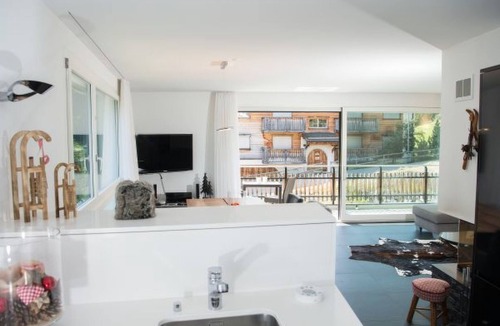 Parpan Apartment | Ski in-Ski out Ferienwohnung Heimberg in Parpan- Lenzerheide by Interhome