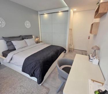 Fribourg Apartment | SO Fribourg City Center with Garden !