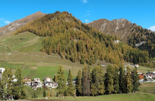 Ravaisch Apartment | Soliva Hotel & Apartments by MEIN SAMNAUN – MOUNTAIN HOMES, (Samnaun-Compatsch) by Interhome