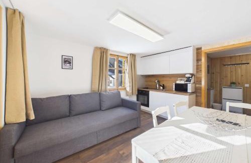 Randa Apartment | Spacious Alpine Family Apartment near Zermatt