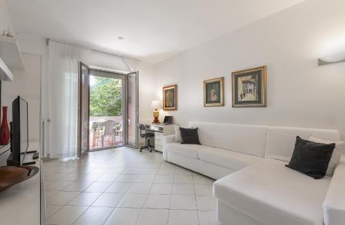 Vimodrone Apartment | Spazioso Bilocale Milano - 5 minuti dalla Metro