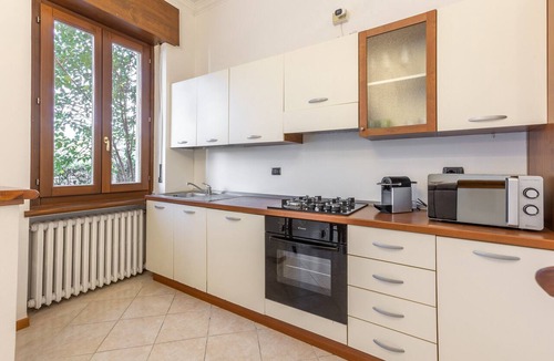 Borgo Milano Bed & Breakfast | -Stanza con bagno privato 3- uso cucina - Bastioni