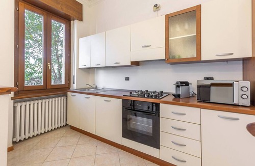 Borgo Milano Bed & Breakfast | -Stanza con bagno privato 8 - uso cucina -Bastioni