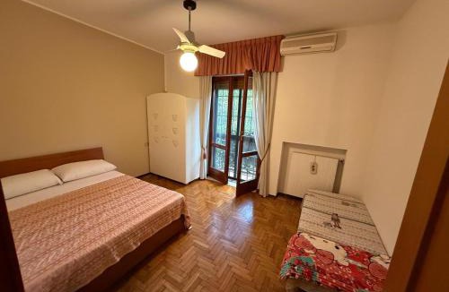 Trezzano sul Naviglio House | Stanza in Villa di pregio con giardino a 10 minuti da Milano - Parcheggio Gratuito