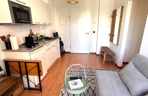 District 4 Apartment | Stilvolle Wohnung im Herzen von Zürich. 24h Self Check In