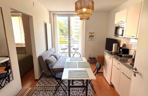 District 4 Apartment | Stilvolle Wohnung im Herzen von Zürich. 24h Self Check In