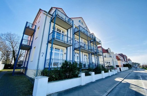 Seepromenade Apartment | Strandpalais/Luv, directly on the beach