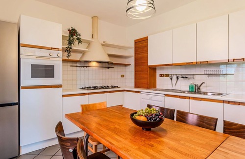 Valtellina House | Stunning private villa for 8 people with WIFI, TV, patio and panoramic view
