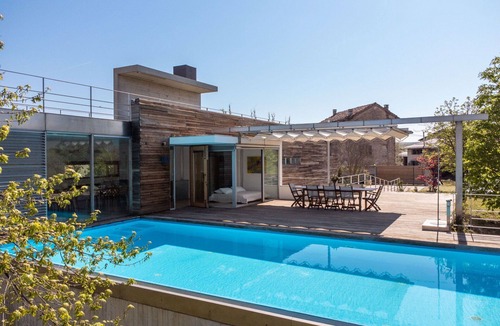 Castellinaldo Villa | Stunning private villa with WIFI, private pool, A/C, TV, terrace, pets allowed and panoramic view