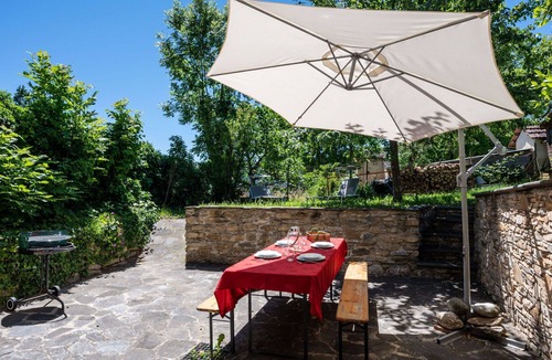 Roccabruna House | Stunning private villa for 4 guests with WIFI, TV and patio