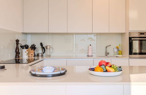 San Mamete Villa | Stunning private villa for 14 people with private pool, WIFI, TV, terrace and pets allowed