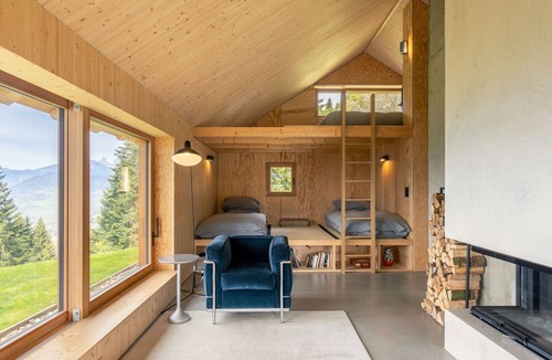Les Posses-sur-Bex House | Stunning private villa for 4 guests with panoramic view and parking