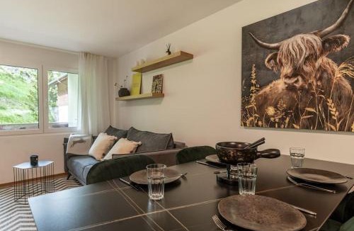 Zermatt Apartment | Stylish Apt by Ski Bus, Train and Village Center