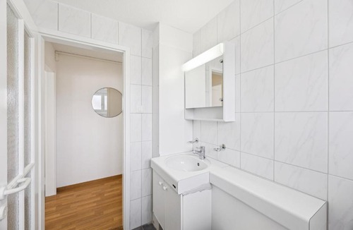 District 6 Apartment | Stylish Studio in Zurich - Crown 11