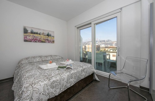 Lugano Apartment | Sunrise House with Balcony and Parking, Lugano, Switzerland