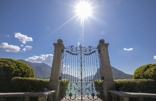 Lugano Apartment | Sunrise House with Balcony and Parking, Lugano, Switzerland