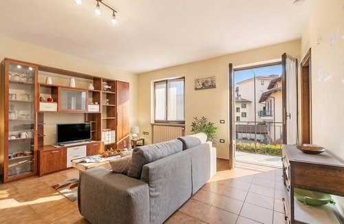 Baveno Apartment | Sunrise in Baveno: Apartment for 4 with Balcony, Baveno, Italy