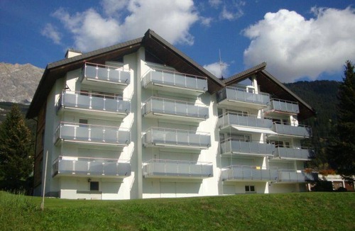 Savognin Apartment | Tgesa La Niva 11 Appartement/Fewo, Bad, WC, 2 Schlafräume by Interhome