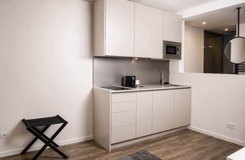 Schmargendorf Apartment | The Faces | Premium Studio | Balcony | 201