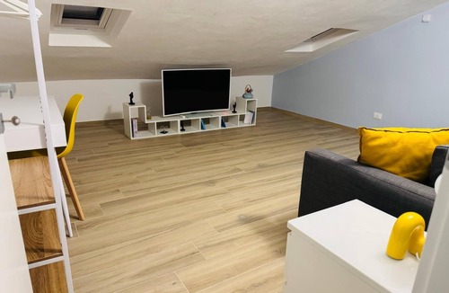 Parma City Centre Apartment | The Nest on Fifth