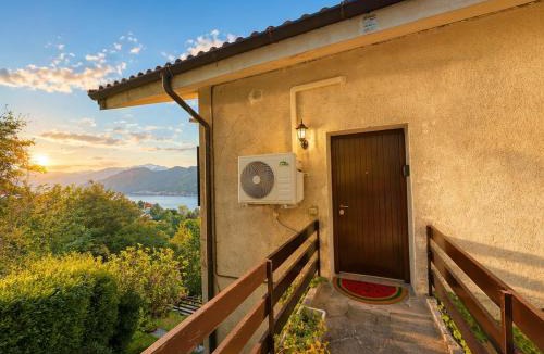 Dizzasco Apartment | The Terrace Overlooking Lake Como
