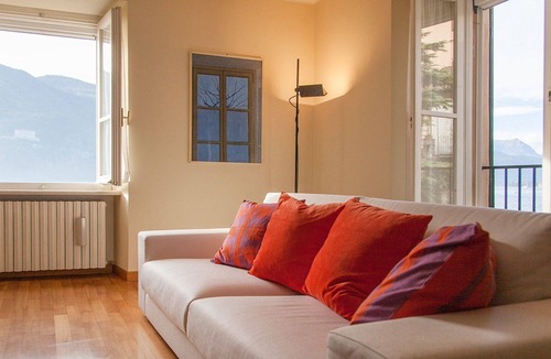 Abbadia Lariana Apartment | "The window on the lake" overlooking the lake of Como